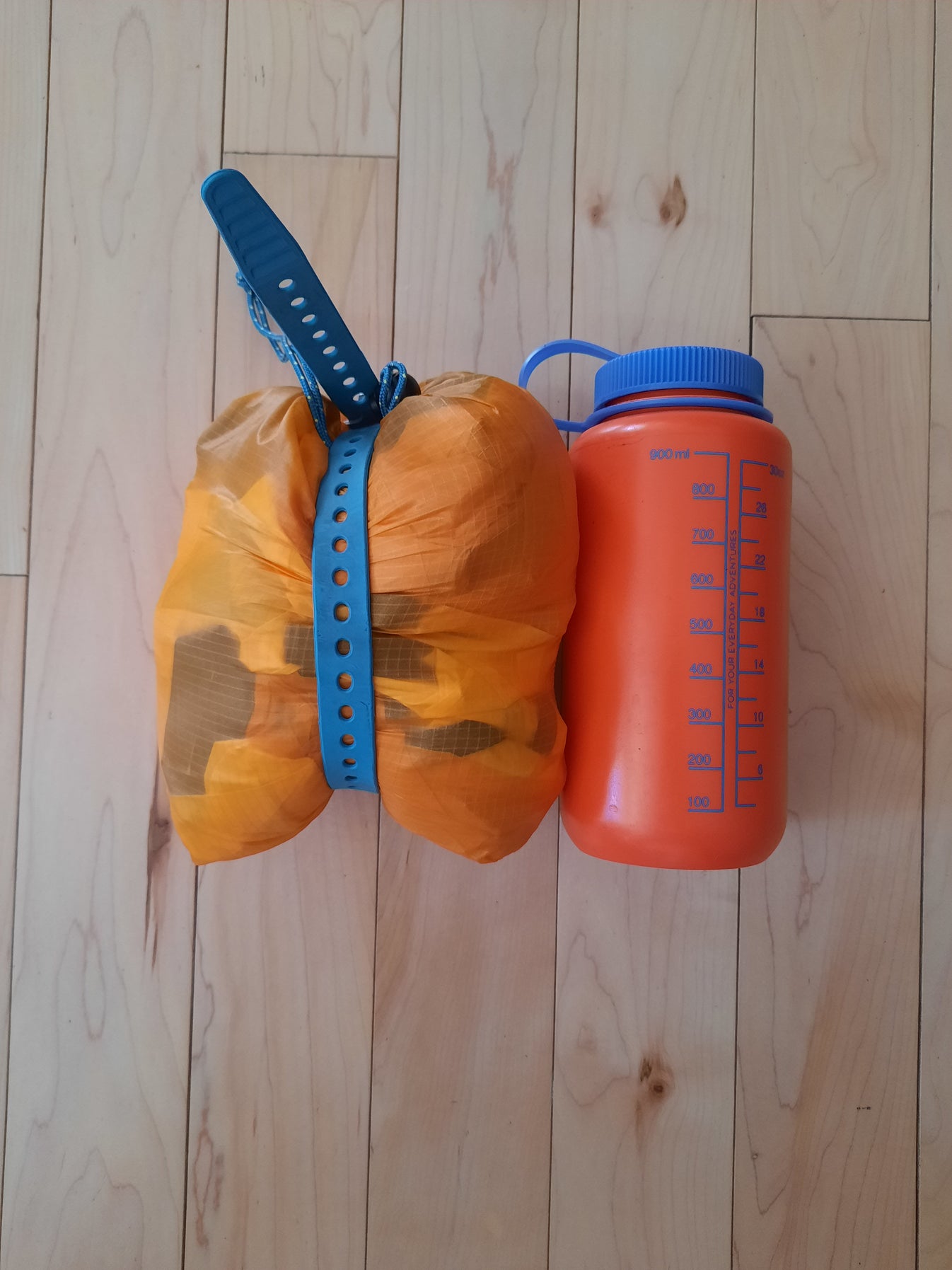 Ski Guides Rescue Tarp **tiein straps are separate product** Alpine